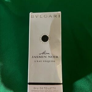 Bulgari Mon Jasmin Noir L'Eau Exquise Eau de Toilette - White and Black